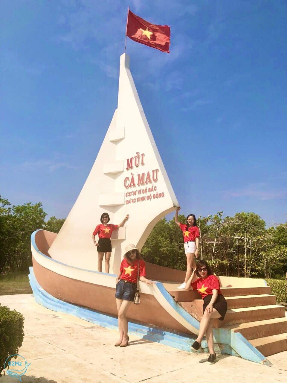 Đất Mũi Cà Mau được biết đến là nơi “đất biết nở, rừng biết đi và biển sinh sôi”.