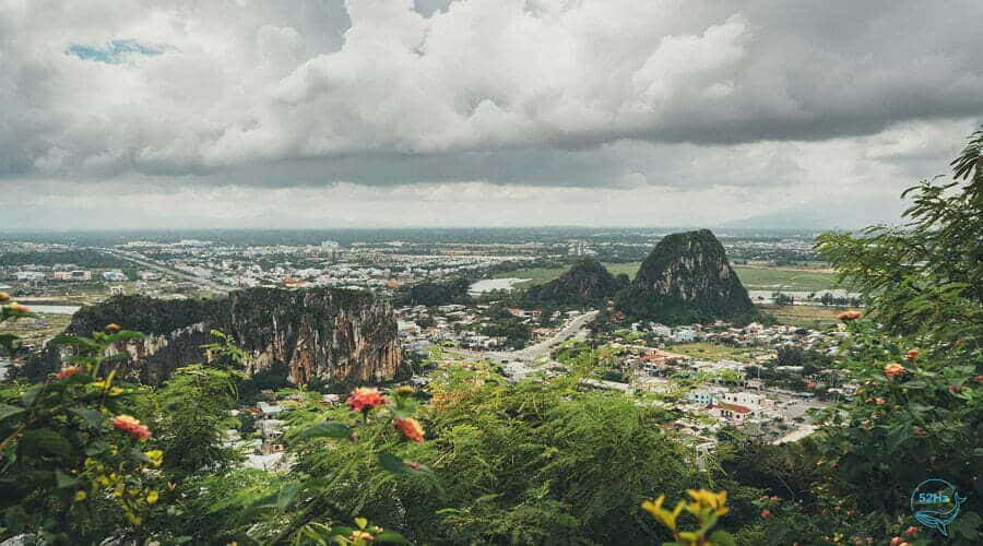Quần thể núi Ngũ Hành Sơn hùng vĩ với 5 ngọn núi tuyệt đẹp