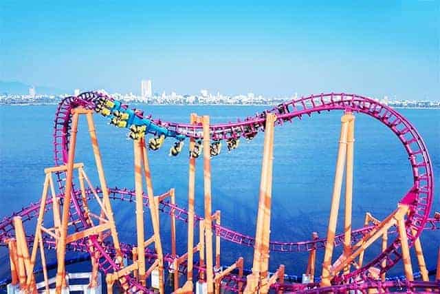 Thử sức với những trò chơi cảm giác mạnh tại Asia Park