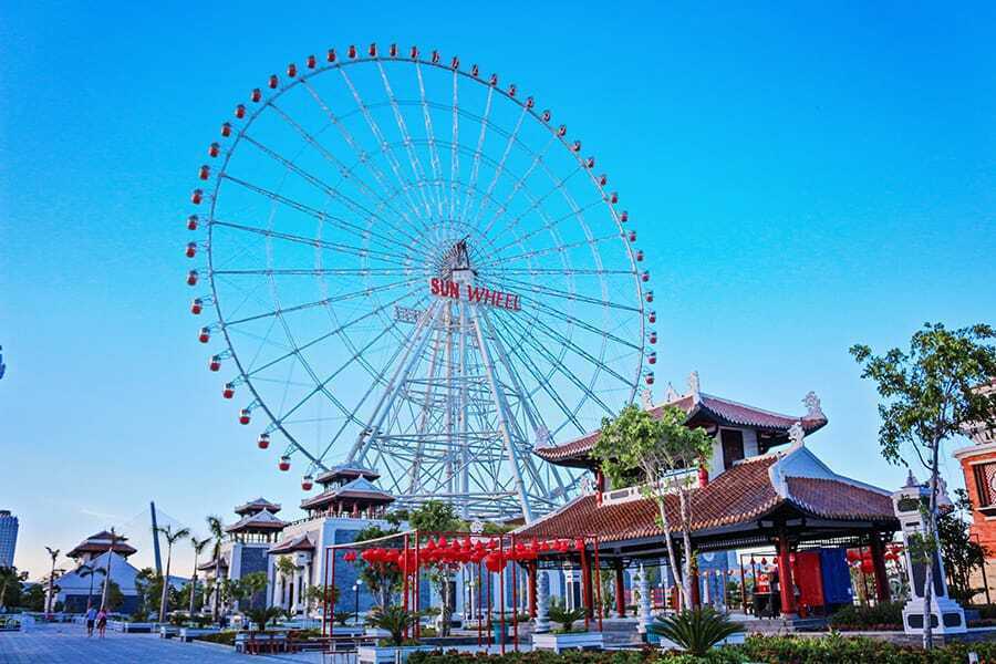 Công viên giải trí ngoài trời