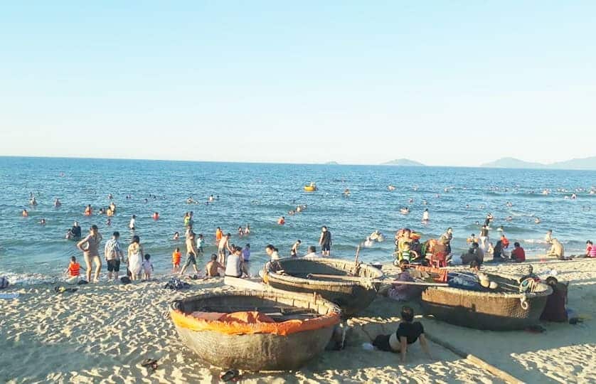 Đắm mình trong làn nước trong xanh