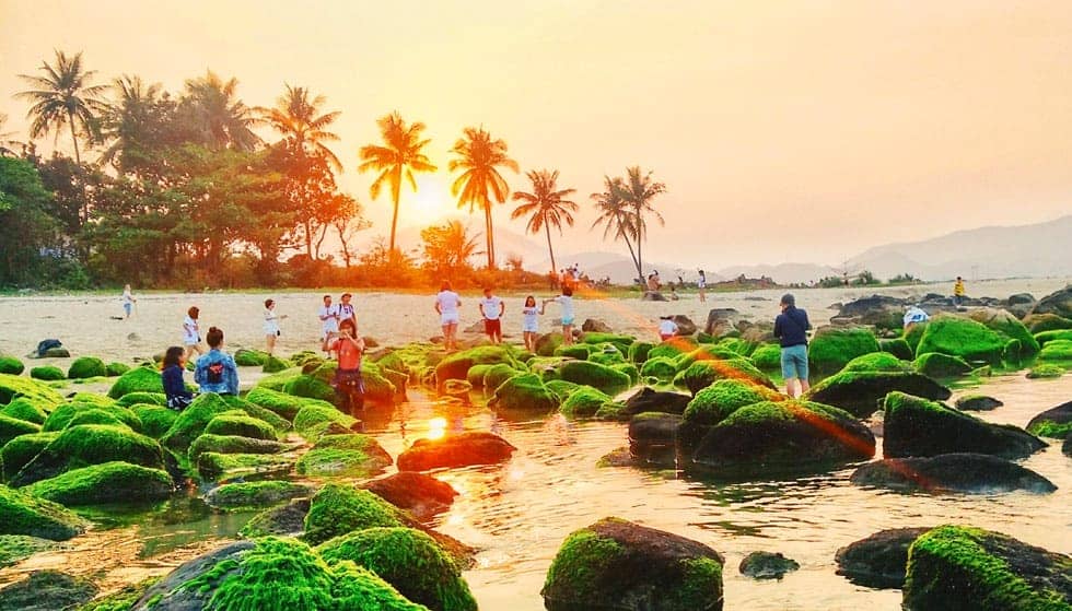 Bãi biển Nam Ô ở đâu?