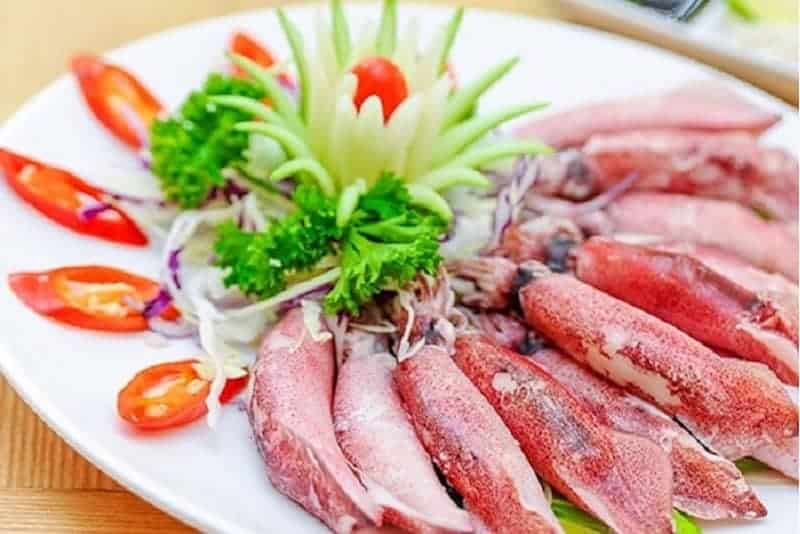 Mực ở Nam Du rất tươi ngon