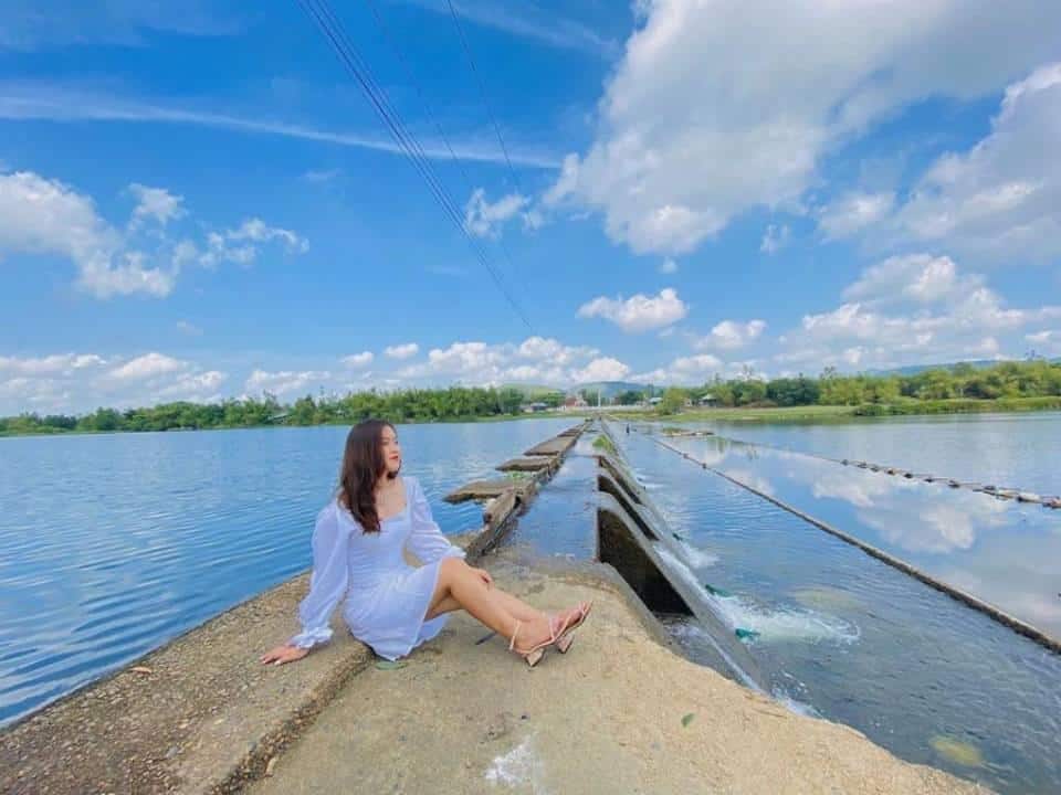 Đập Tam Giang Phú Yên - Điểm Đến Mới Lạ Của Xứ Nẫu