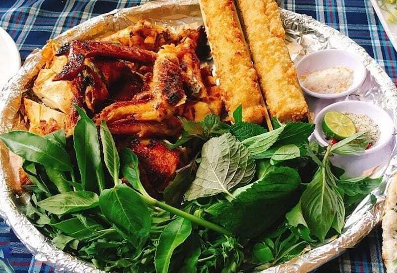 Những món ăn đặc sản khu vực mà bạn không thể bỏ qua