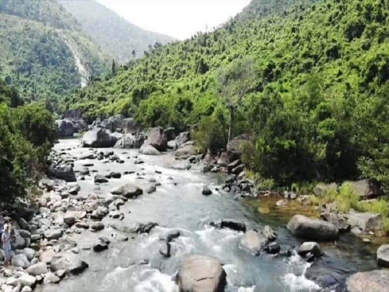 Khám phá vẻ đẹp Vực Phun Phú Yên