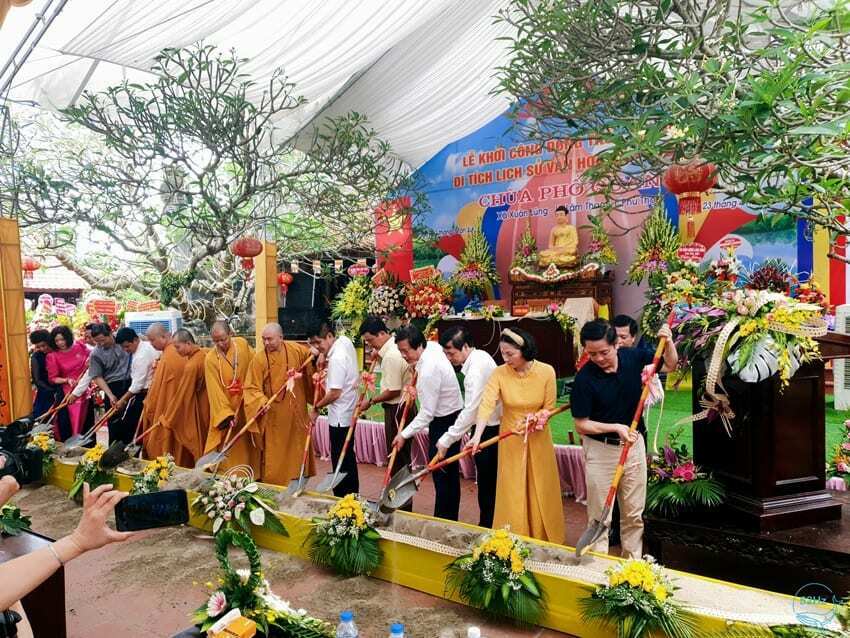 Chùa Phổ Quang thường tổ chức hoạt động vào các ngày Lễ lớn