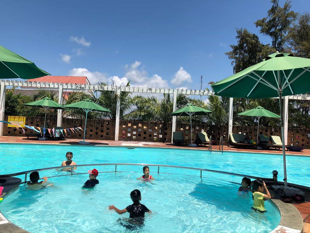 Đây là một trong những hoạt động giải trí được yêu thích tại khuôn viên resort