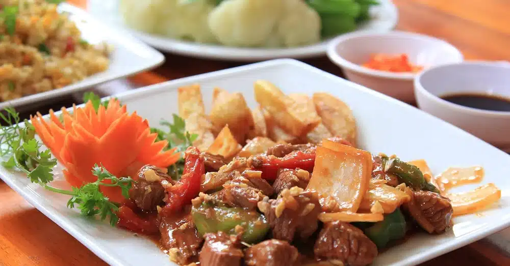 Khu du lịch vườn xoài ăn gì?
