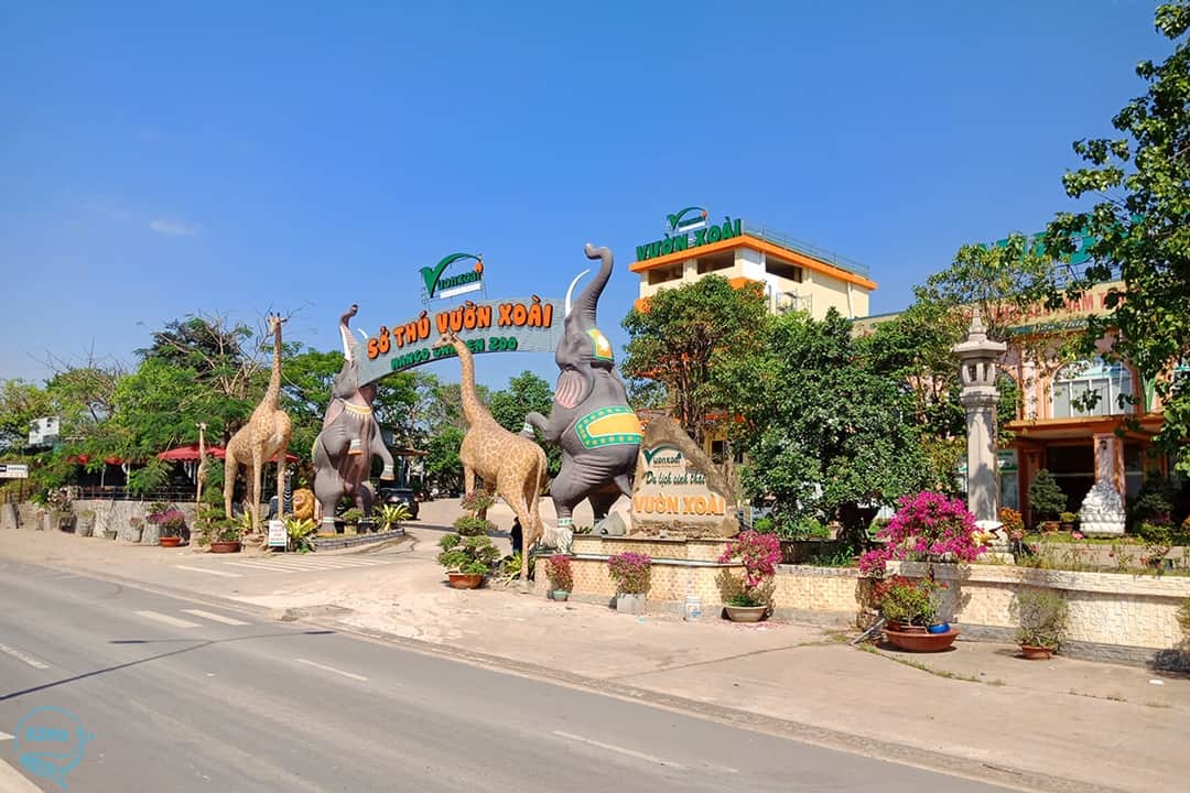 Đường đi đến khu du lịch Vườn Xoài Đồng Nai