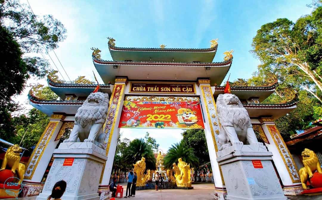 Chùa Thái Sơn Núi Cậu