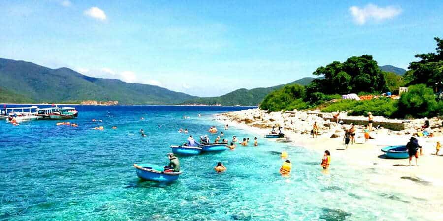 Mùa mưa cũng sẽ không ảnh hưởng quá nhiều đến việc du lịch, tham quan của du khách