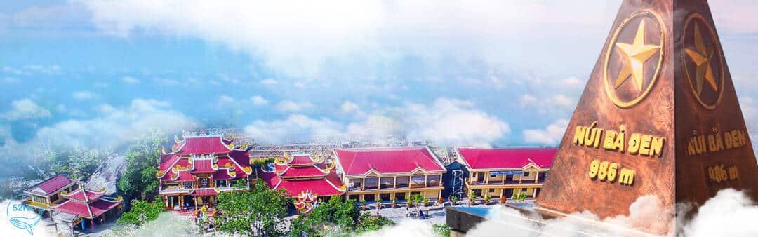 Khung cảnh từ đỉnh Núi Bà Đen