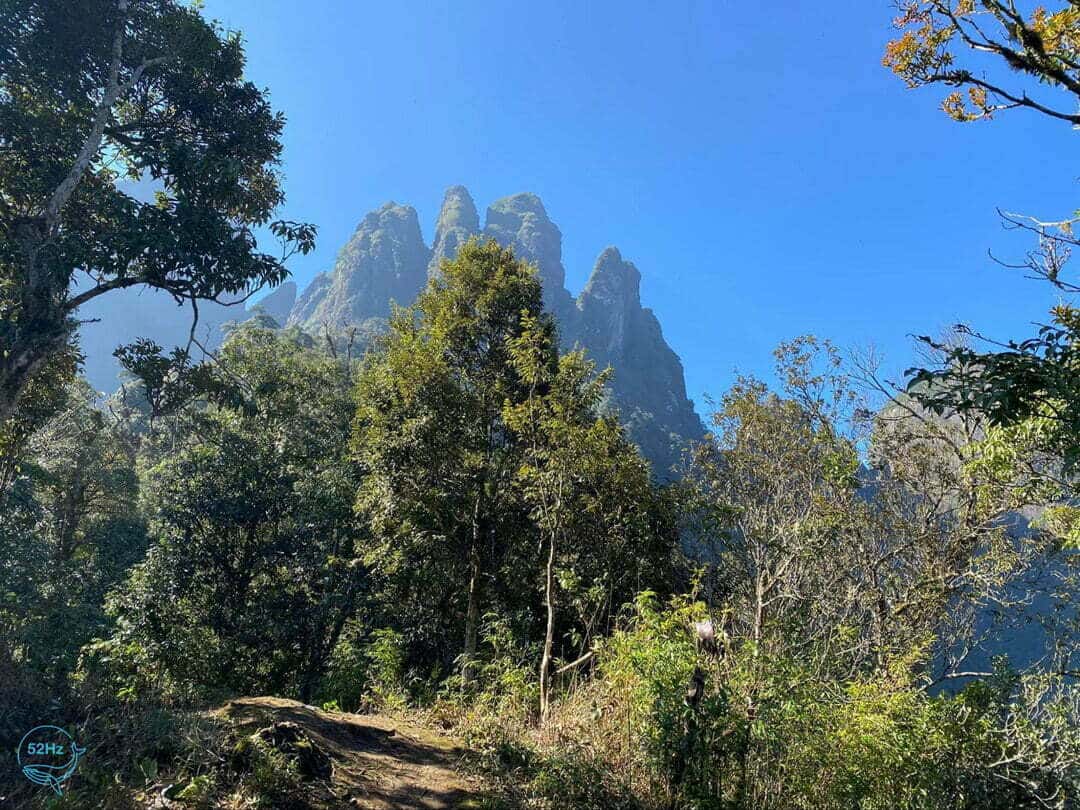 Các cung đường trekking Ngũ Chỉ Sơn