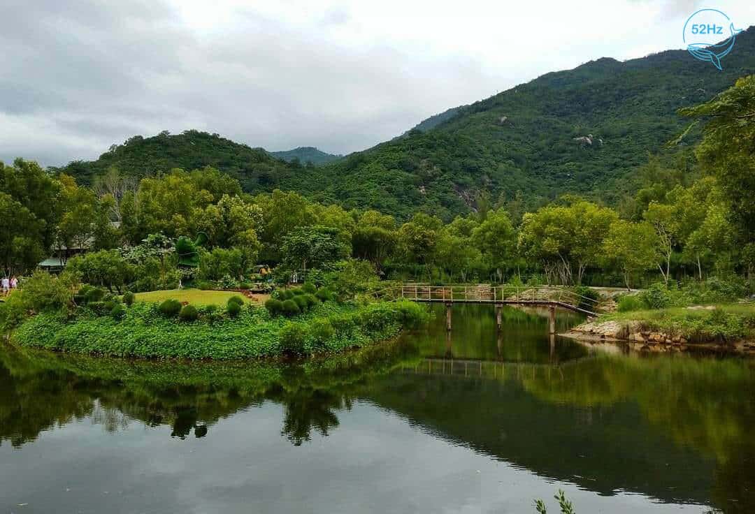 Nét đẹp của khu du lịch suối Hoa Lan