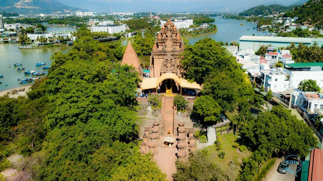 Giới thiệu sơ lược về di sản văn hóa Tháp Bà Ponagar