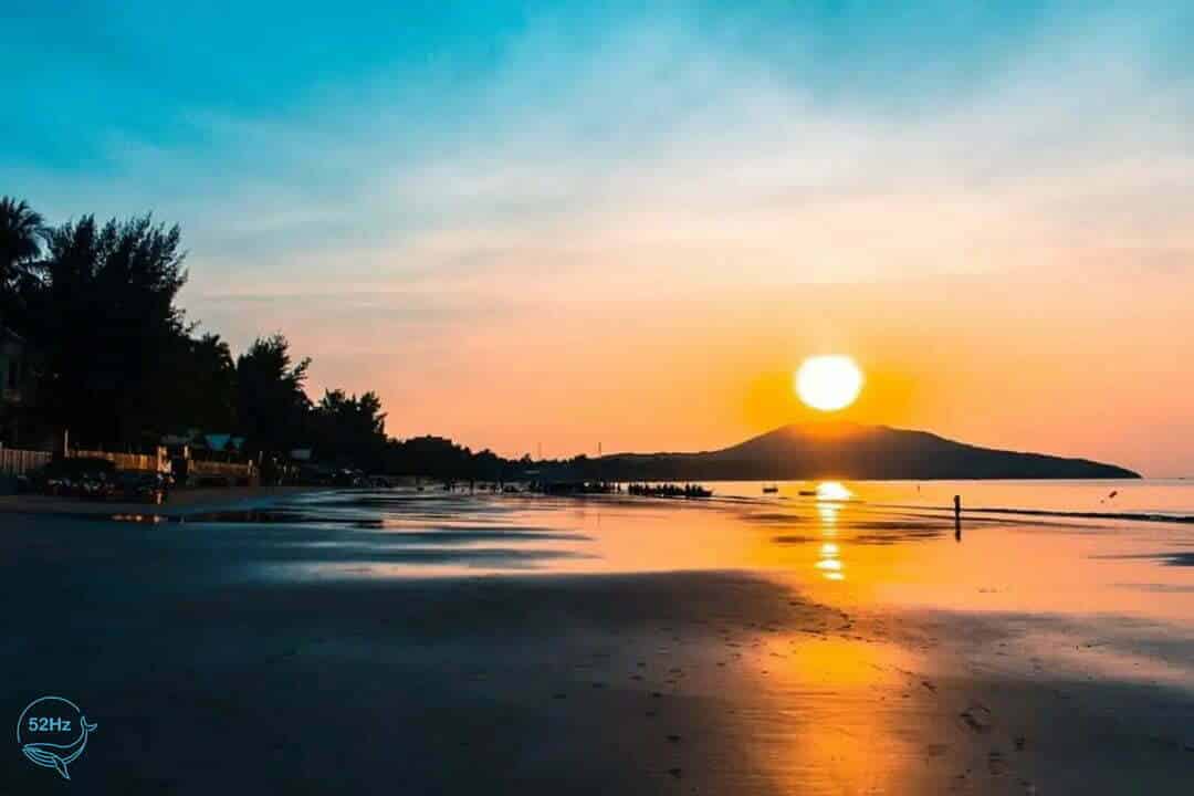 Chơi gì ở Hòn Rơm Mũi Né?
