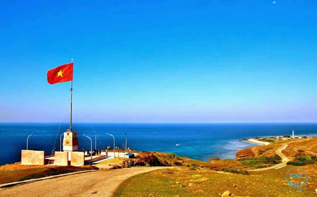 Cách di chuyển đến Cột cờ Phú Quý