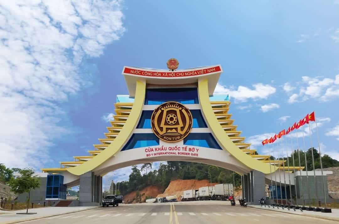 Check in khẩu Bờ Y - Gia Lai với nhiều nét văn hóa pha trộn độc đáo