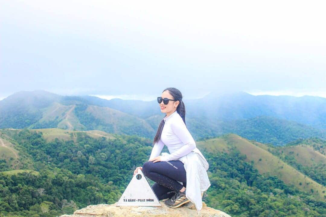 Trải nghiệm tour Tà Năng 52Hz đừng quên check in cột mốc 3 tỉnh nhé
